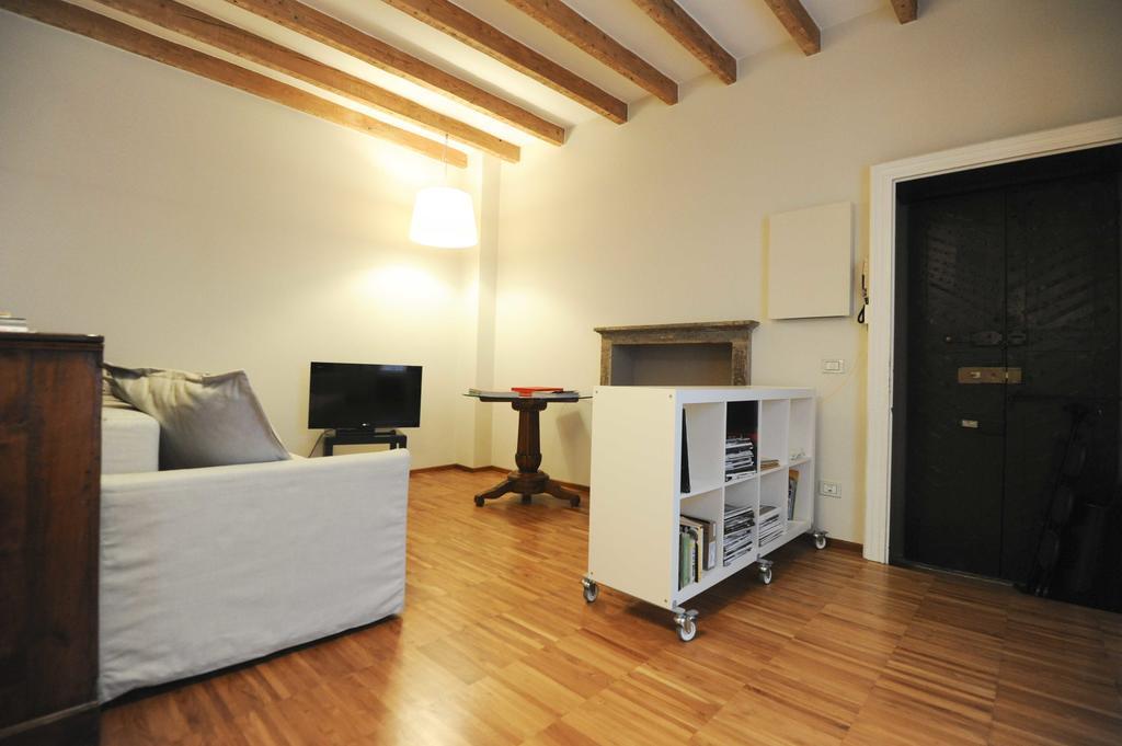 Ariberto 19 Apartment Milan Bagian luar foto